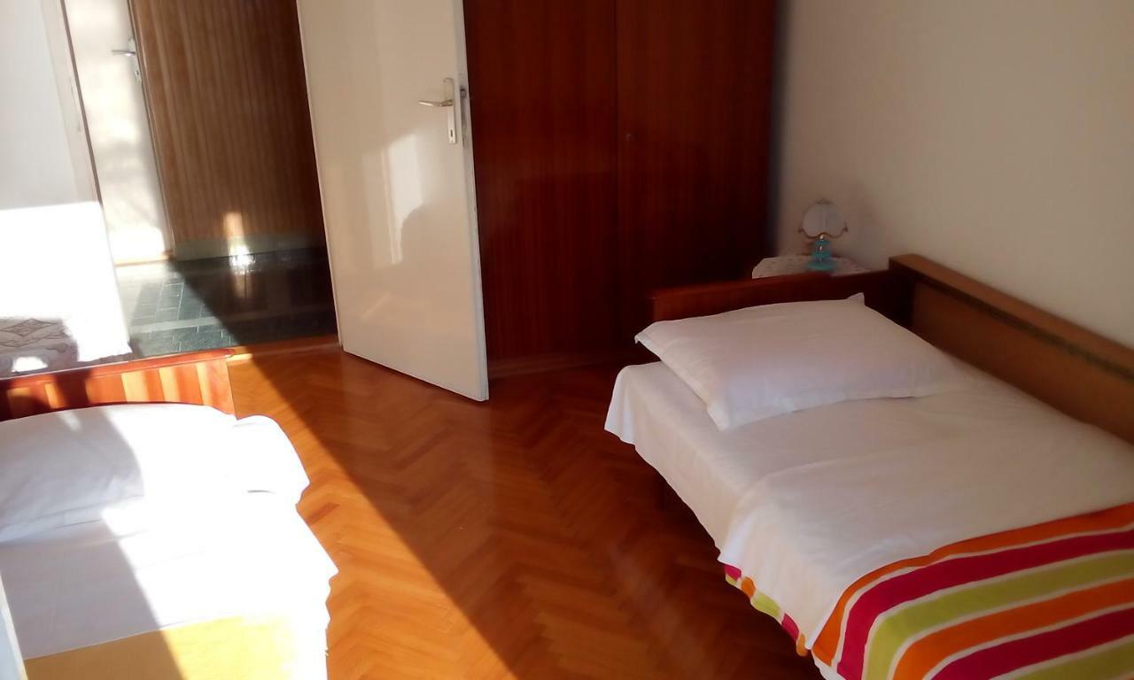 Apartment Antonija 塞尼 外观 照片