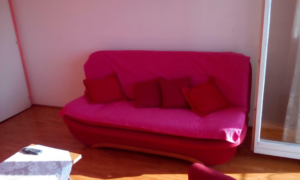 Apartment Antonija 塞尼 外观 照片